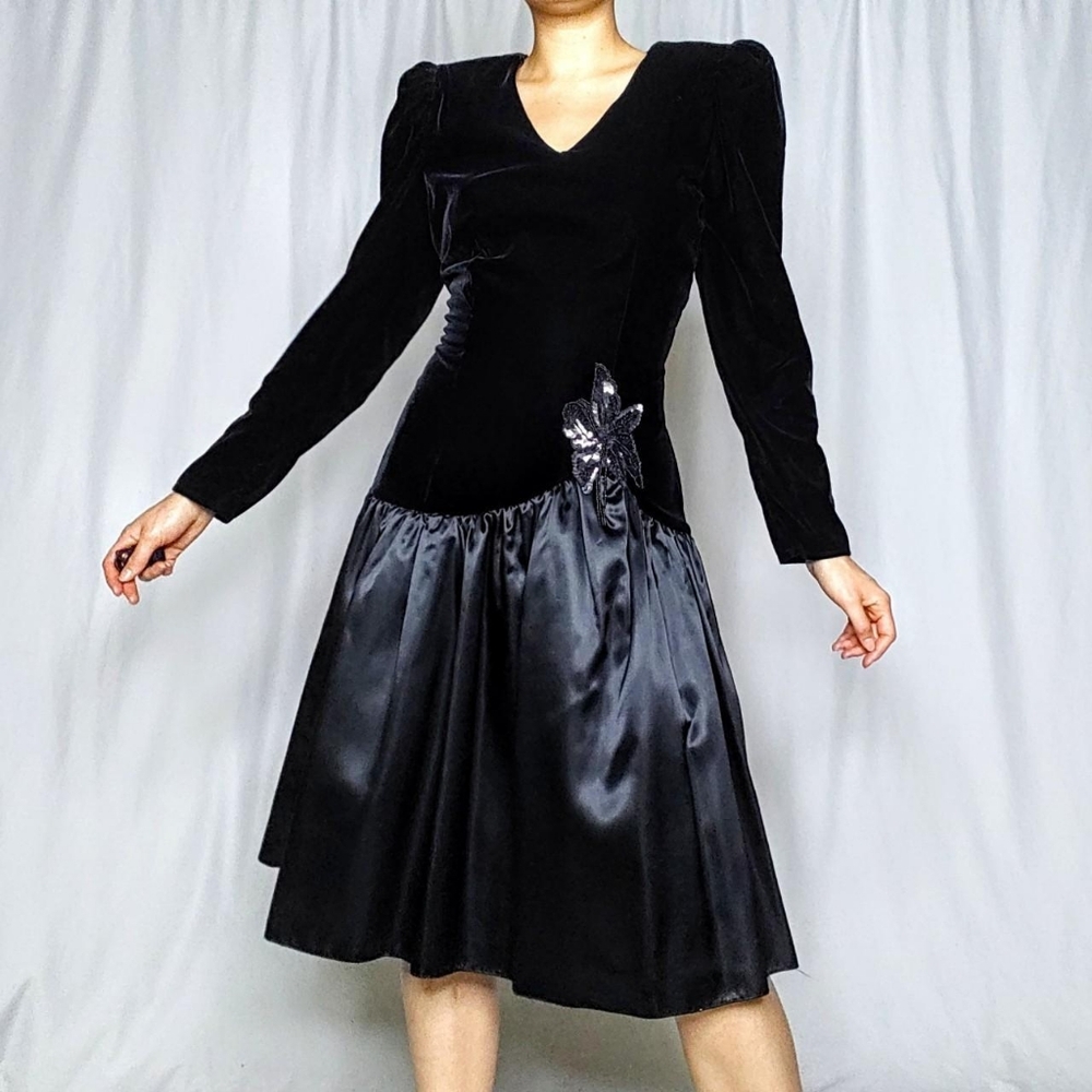 80s vintage open back drop waist dress